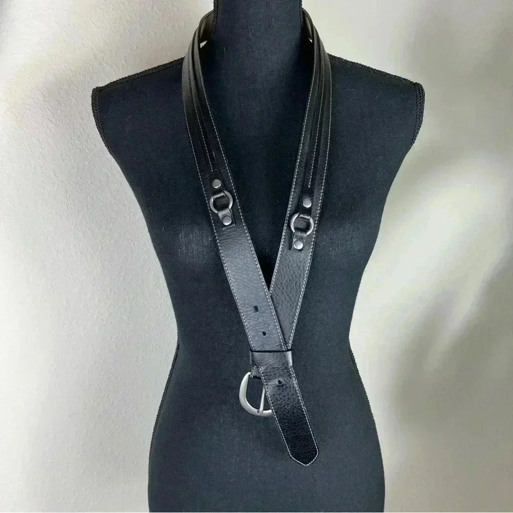 Women’s Vegan Black Pebble Leather Brushed Silver Tone Equestrian Belt Size XL